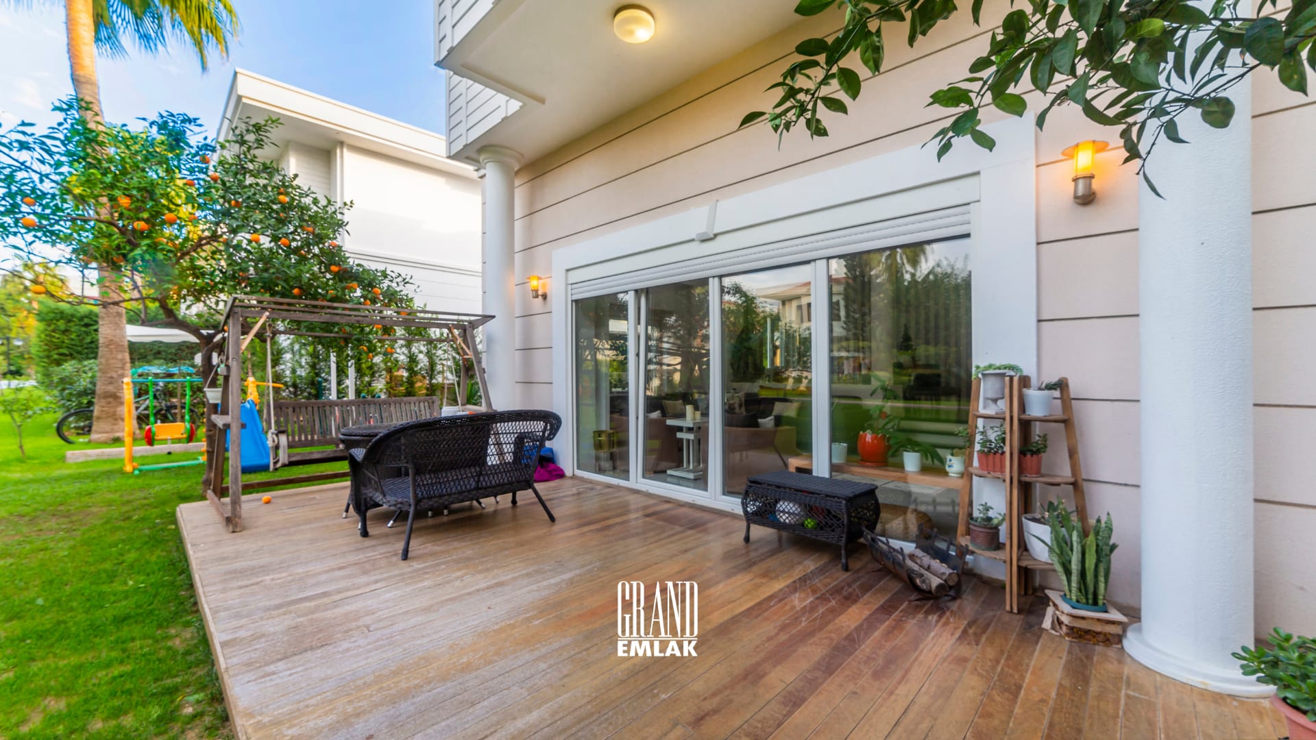 FENER KONAKLARI’NDA KİRALIK MÜSTAKİL 4+2 LÜKS VİLLA (31)