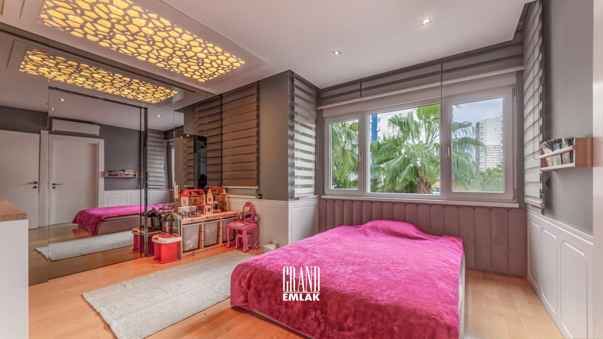 FENER KONAKLARI’NDA KİRALIK MÜSTAKİL 4+2 LÜKS VİLLA (52)