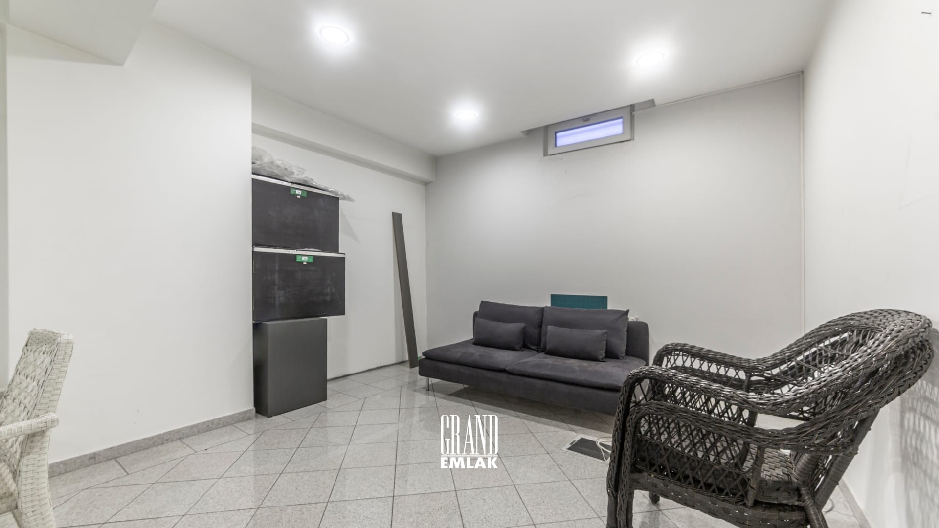 FENER KONAKLARI’NDA SATILIK MÜSTAKİL 4+2 LÜKS VİLLA logolu (22)