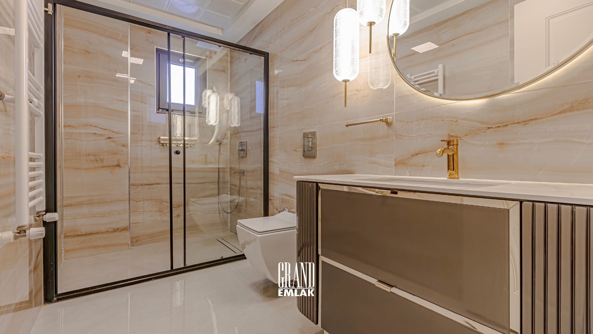 Lüks Site İçeresinde, Özel Açık ve Kapalı Yüzme Havuzlu 6+1 Villa (54)