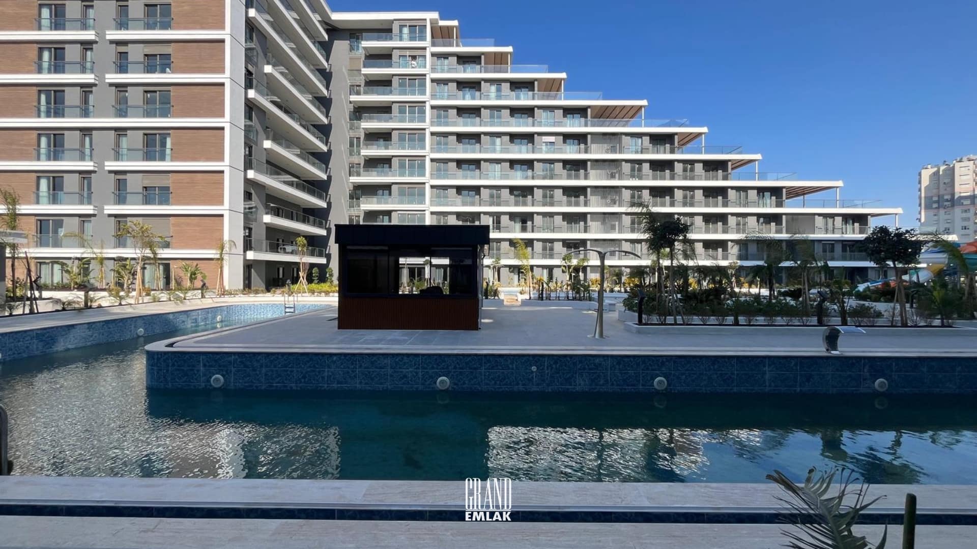 Altıntaş Cross Twins’te Havuz Cepheli 1+1 Satılık Daire (19)