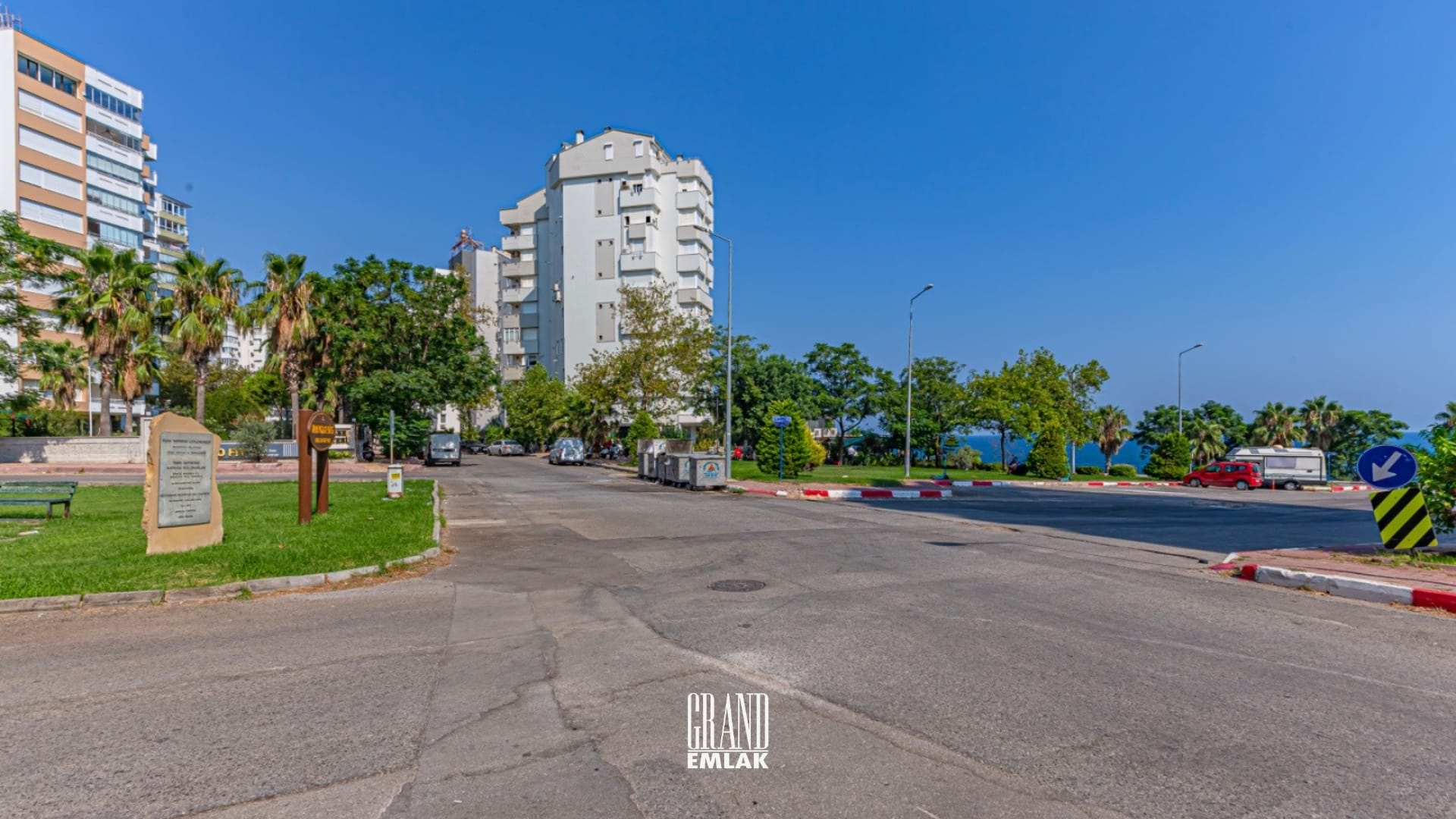 BARINAKLAR’DA İŞYERİ LOGOLU (35)