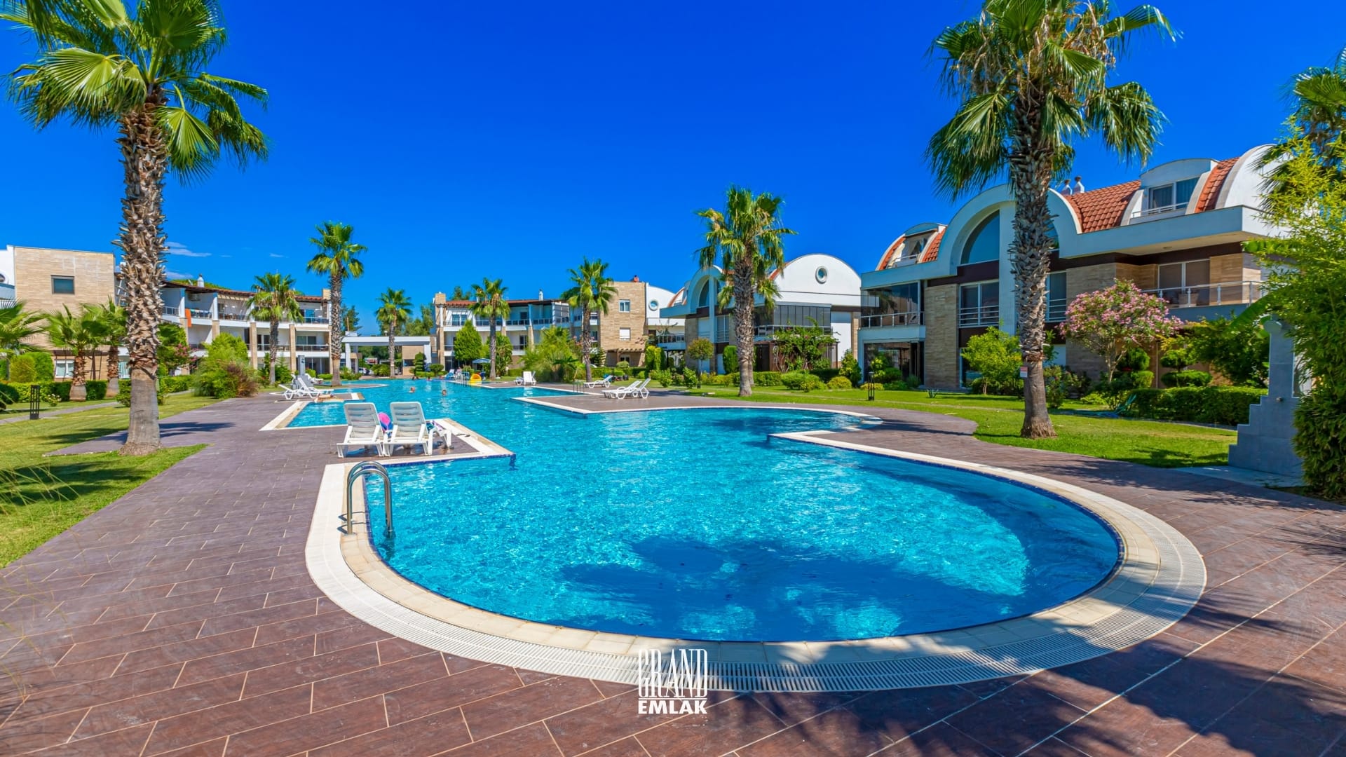 Belek’te Ultra Lüks Site İçerisinde 3+1 Satılık Dubleks Daire logolu (11)