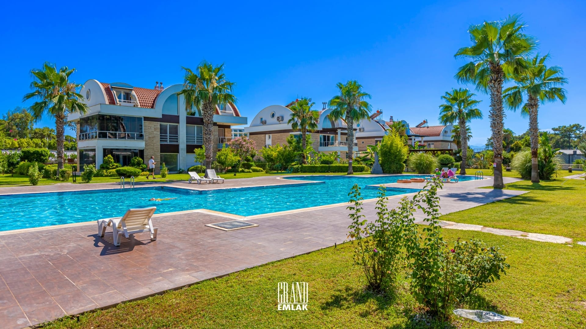 Belek’te Ultra Lüks Site İçerisinde 3+1 Satılık Dubleks Daire logolu (12)