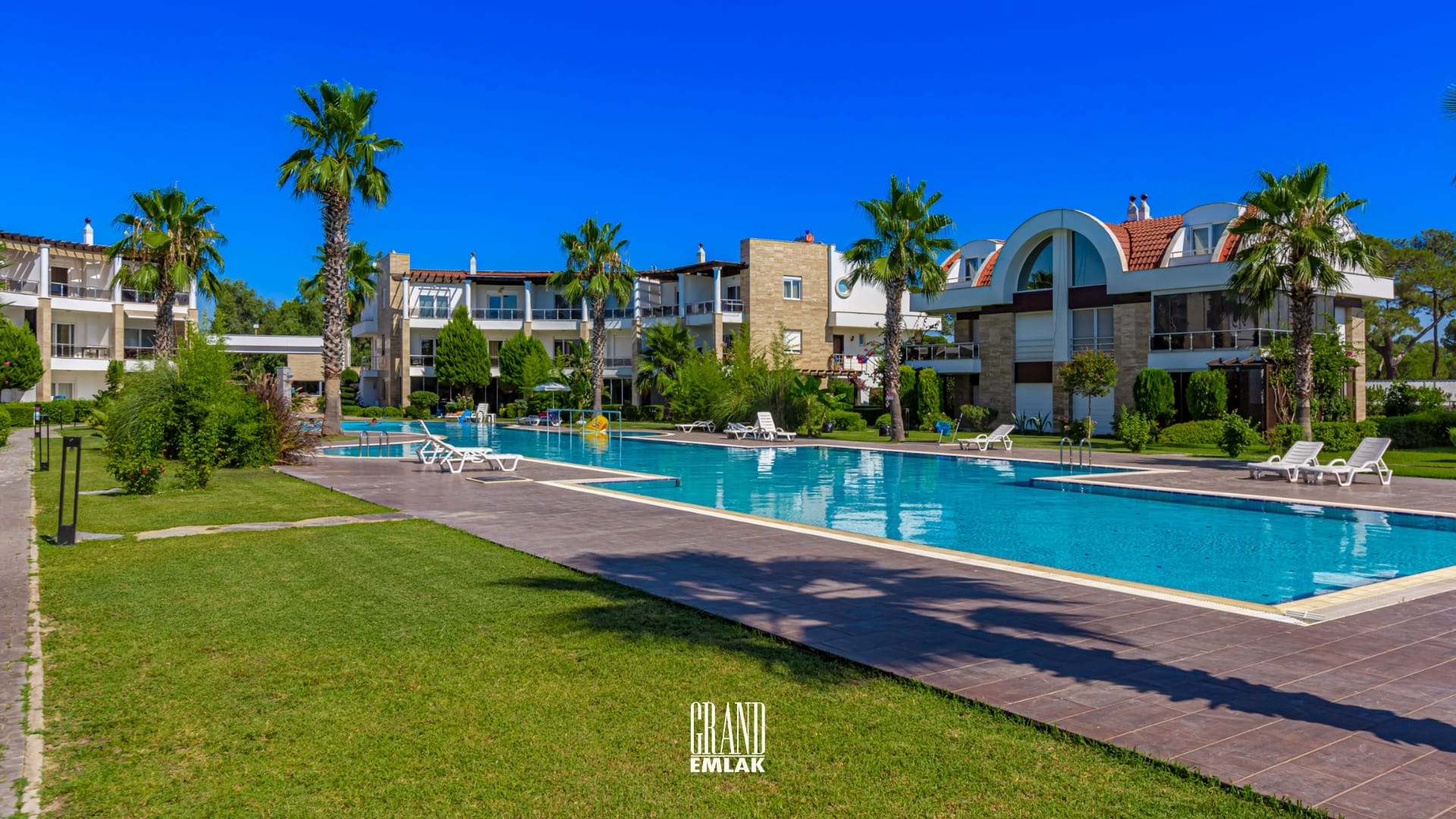 Belek’te Ultra Lüks Site İçerisinde 3+1 Satılık Dubleks Daire logolu (13)