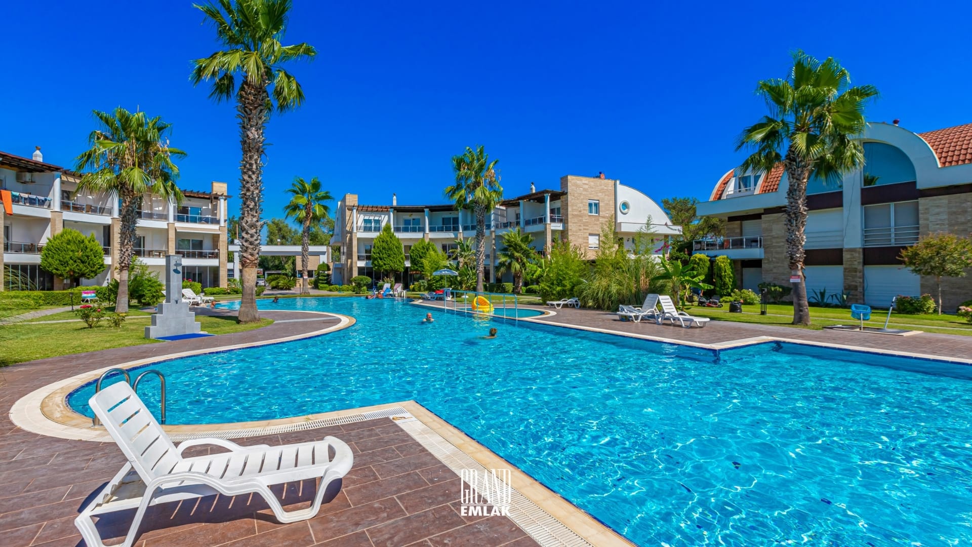 Belek’te Ultra Lüks Site İçerisinde 3+1 Satılık Dubleks Daire logolu (18)