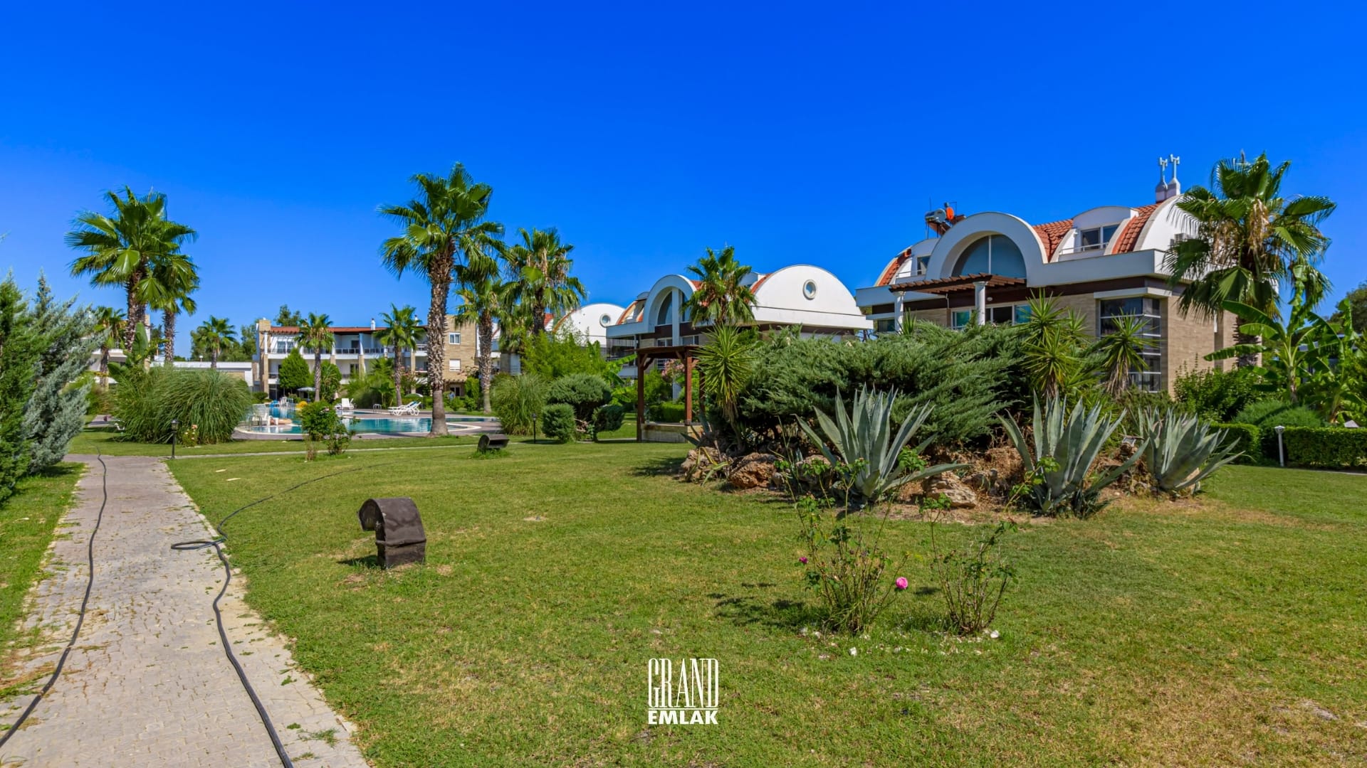 Belek’te Ultra Lüks Site İçerisinde 3+1 Satılık Dubleks Daire logolu (24)