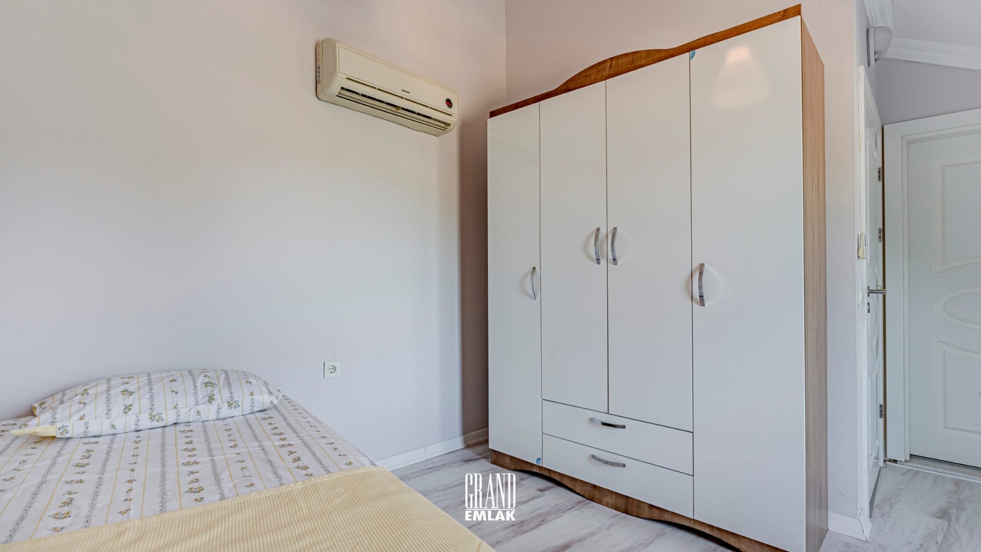 Belek’te Ultra Lüks Site İçerisinde 3+1 Satılık Dubleks Daire logolu (49)
