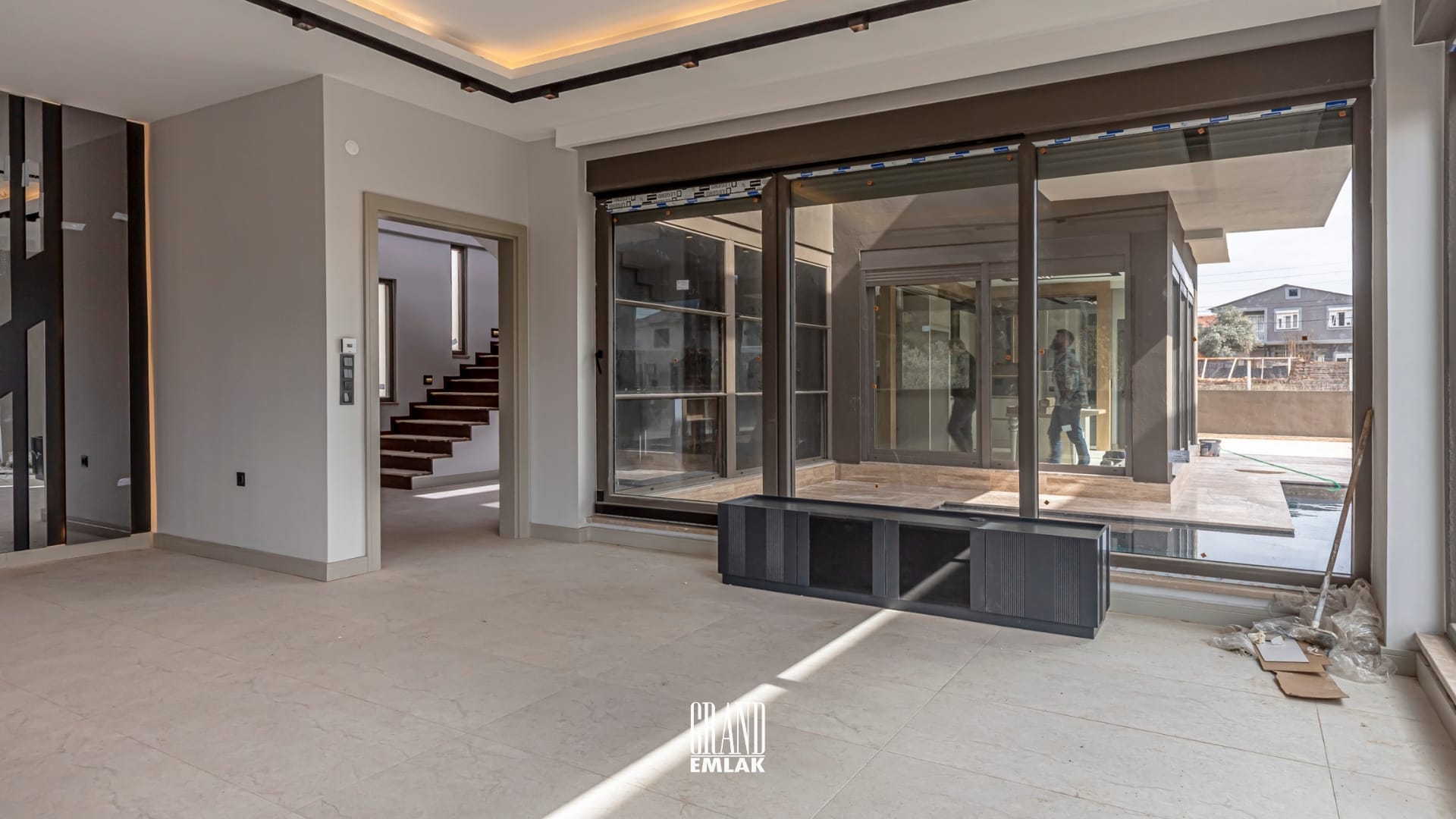 DÖŞEMEALTI SATILIK MÜSTAKİL HAVUZLU 4+1 VİLLA (28)