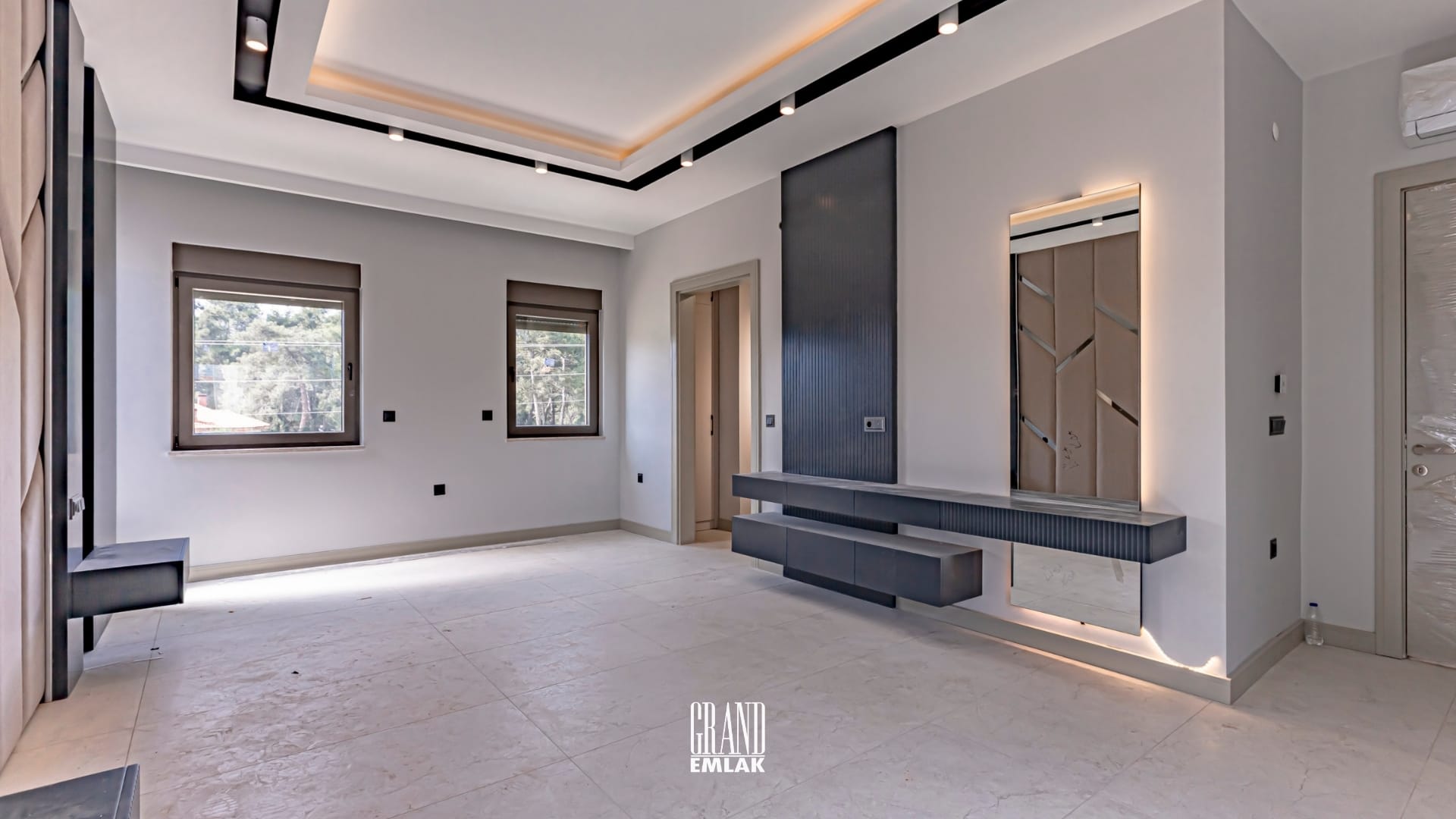 DÖŞEMEALTI SATILIK MÜSTAKİL HAVUZLU 4+1 VİLLA (39)