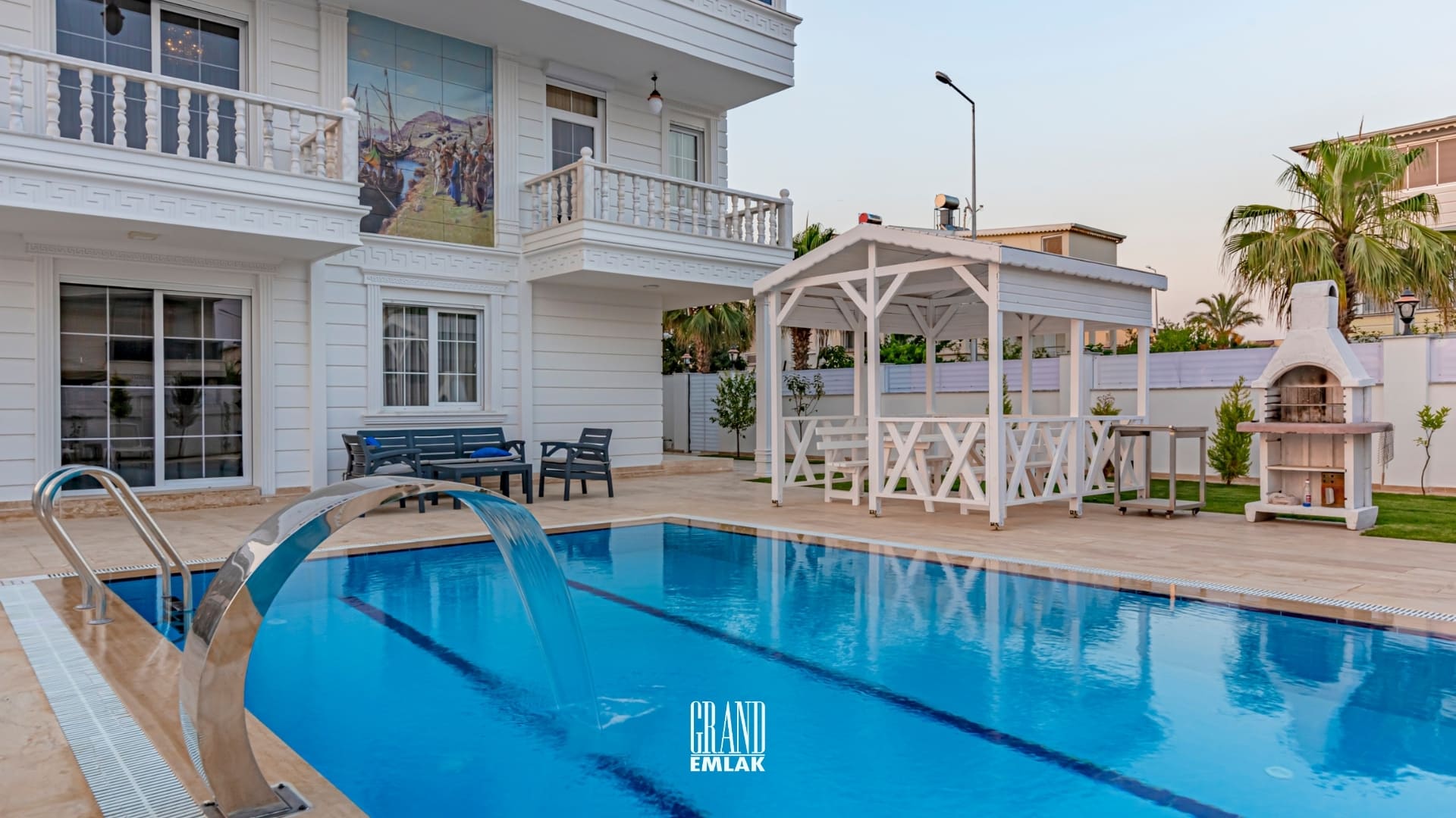 Kadriye’de Müstakil Havuzlu Ultra Lüks 5+1 Kiralık Villa (13)