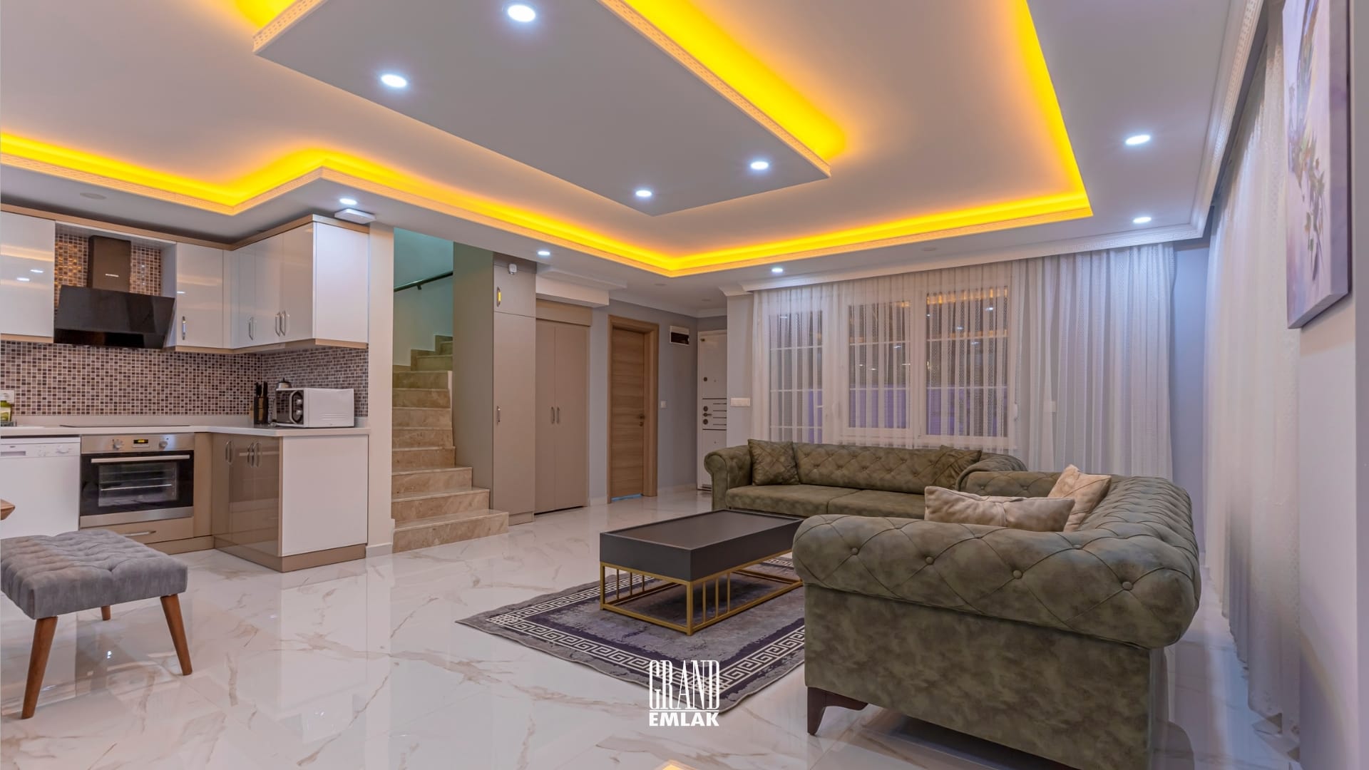 Kadriye’de Müstakil Havuzlu Ultra Lüks 5+1 Kiralık Villa (33)