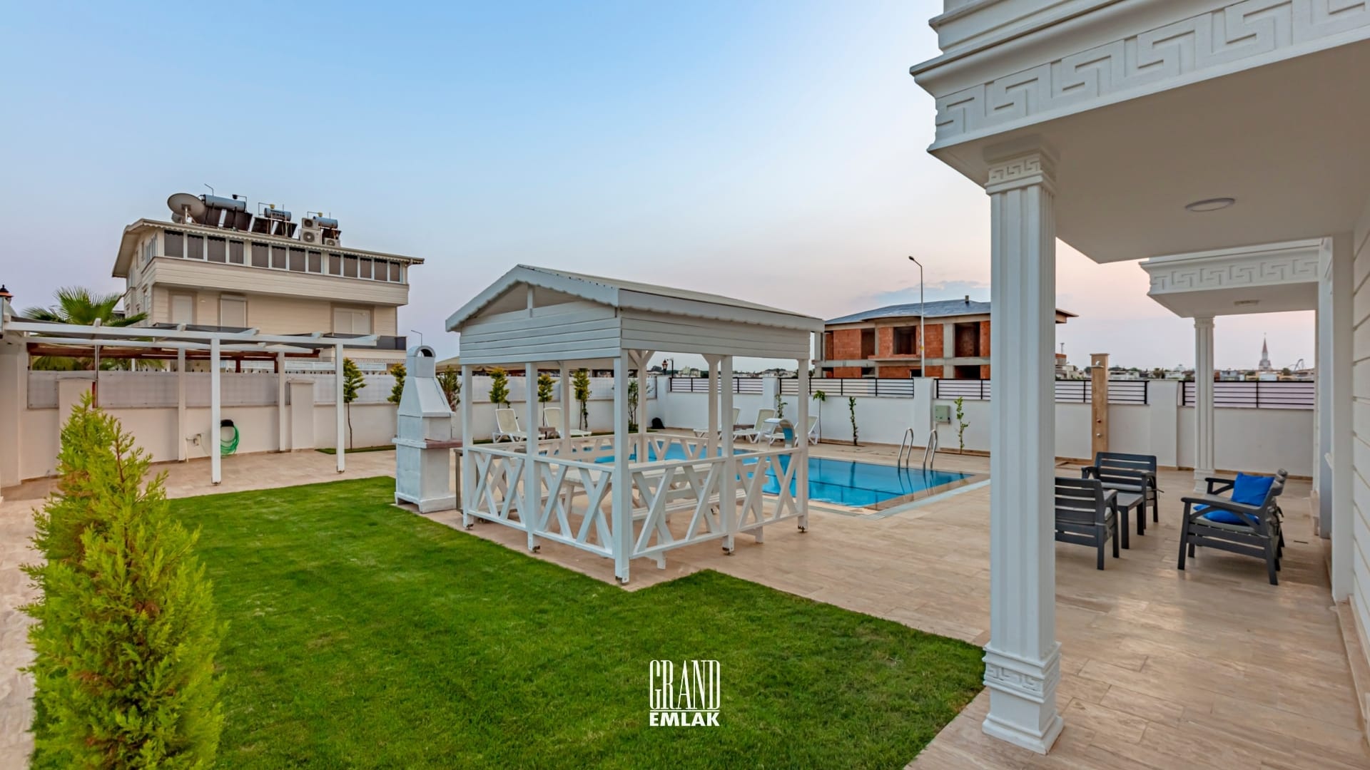 Kadriye’de Müstakil Havuzlu Ultra Lüks 5+1 Kiralık Villa (9)