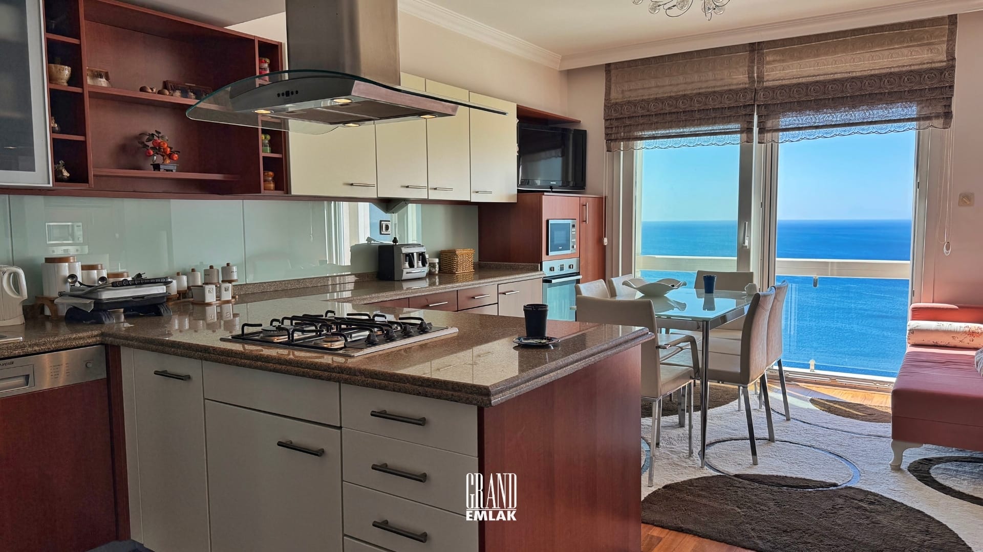 LARA FENER DE DENİZE SIFIR ULTRA LÜKS 5+1 EŞYALI KİRALIK DAİRE (1)