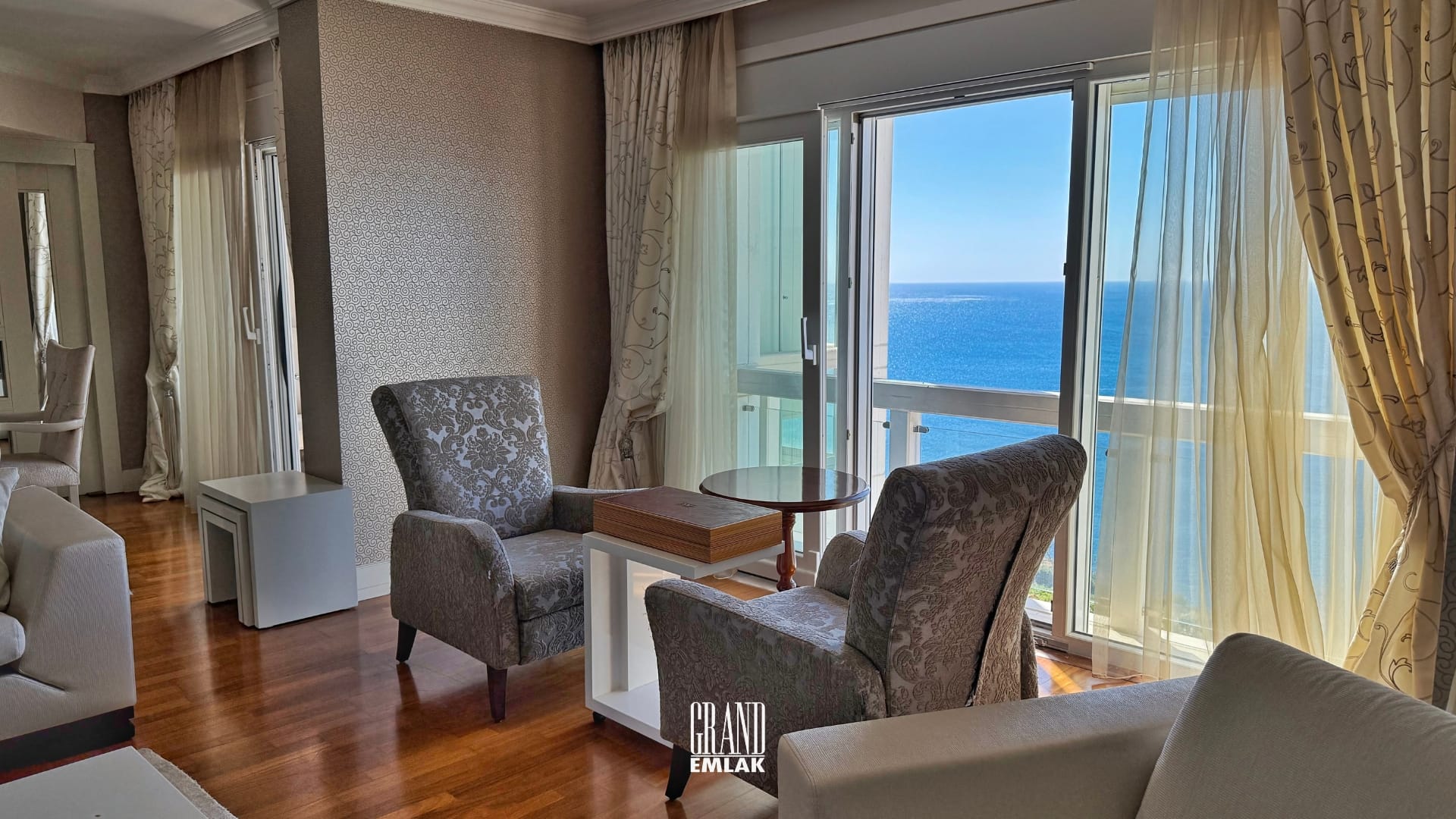 LARA FENER DE DENİZE SIFIR ULTRA LÜKS 5+1 EŞYALI KİRALIK DAİRE (12)