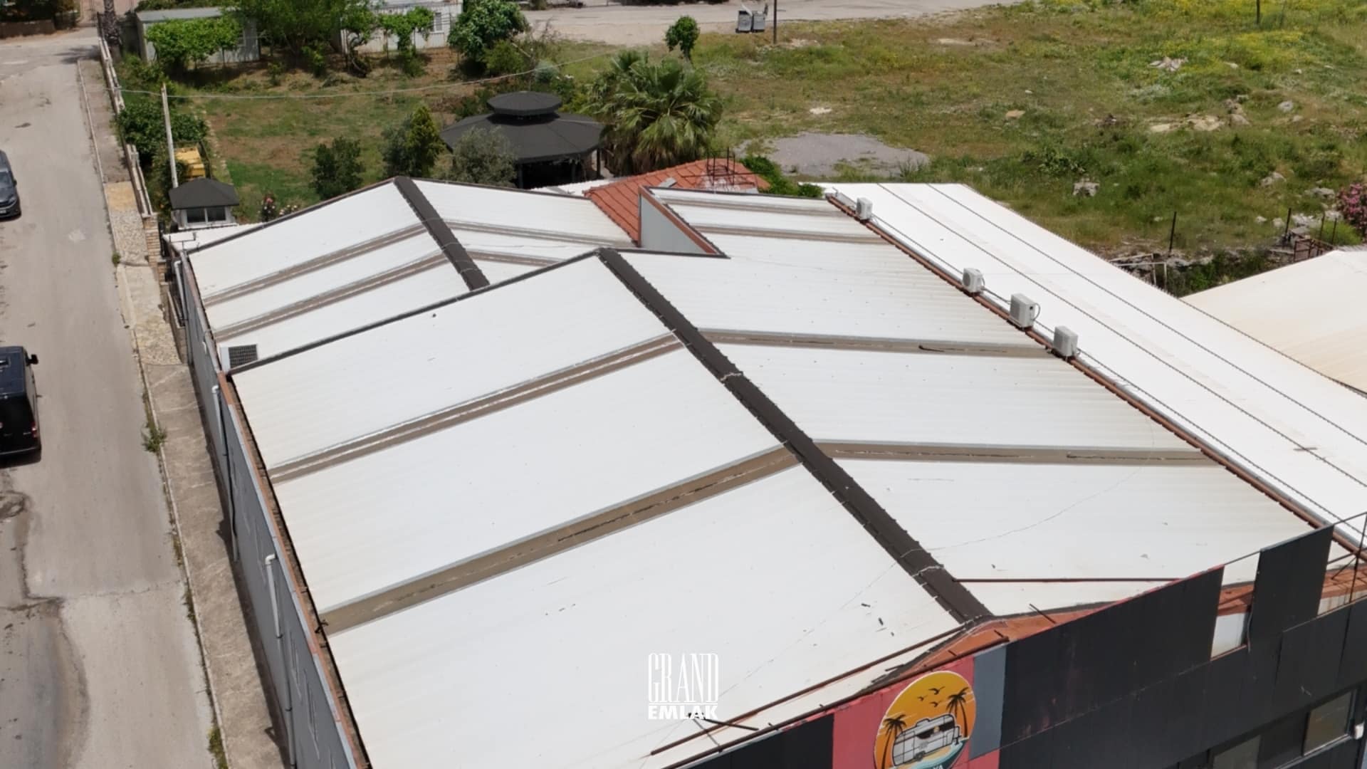 Muhteşem Lokasyonda Kiralık Fabrika-Üretim Tesisi- Depo LOGOLU (10)