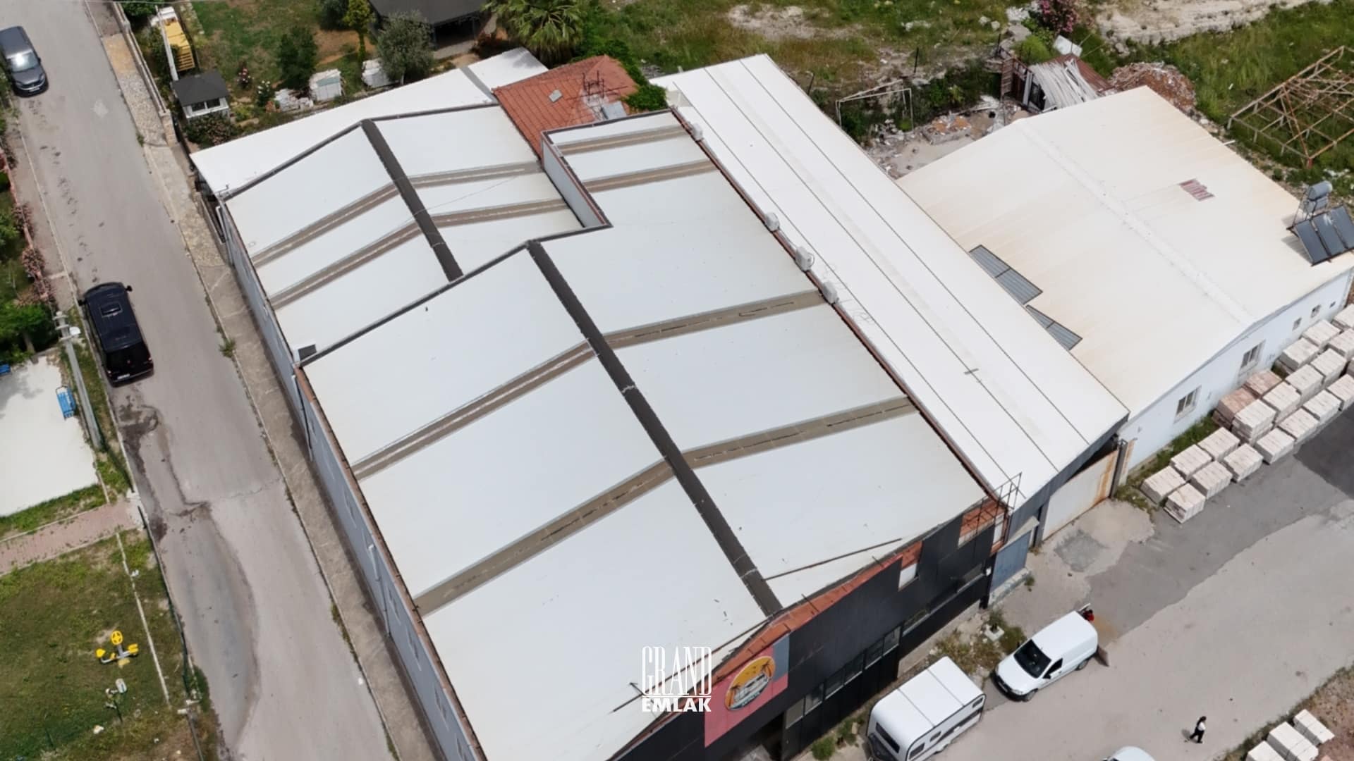 Muhteşem Lokasyonda Kiralık Fabrika-Üretim Tesisi- Depo LOGOLU (11)