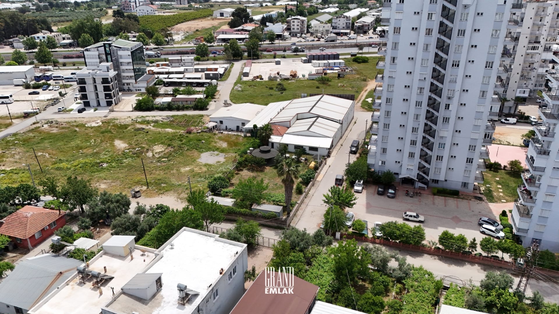 Muhteşem Lokasyonda Kiralık Fabrika-Üretim Tesisi- Depo LOGOLU (15)