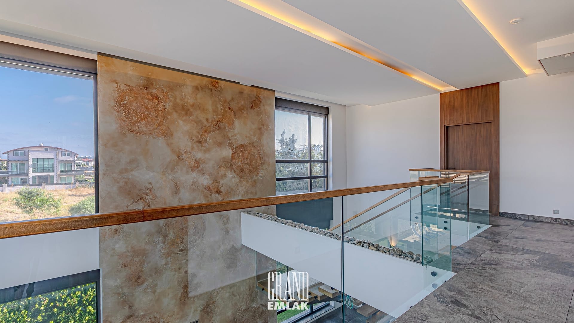belek villa logolu (18)