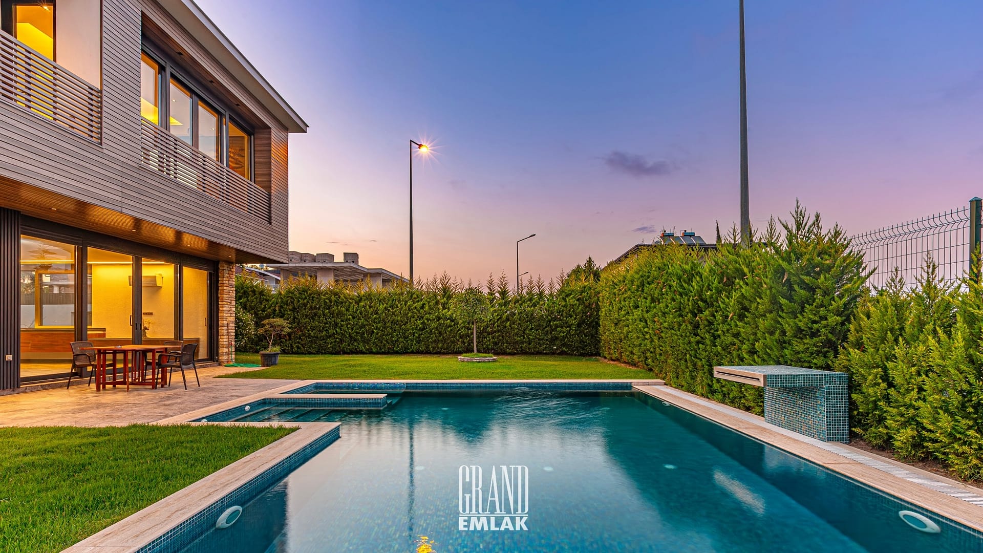 belek villa logolu (3)