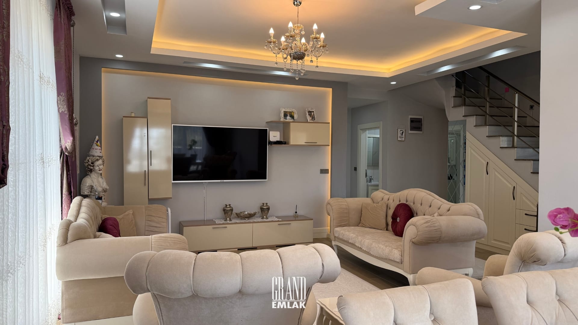 döişemealtı 6+1 müstakil villa logolu (16)