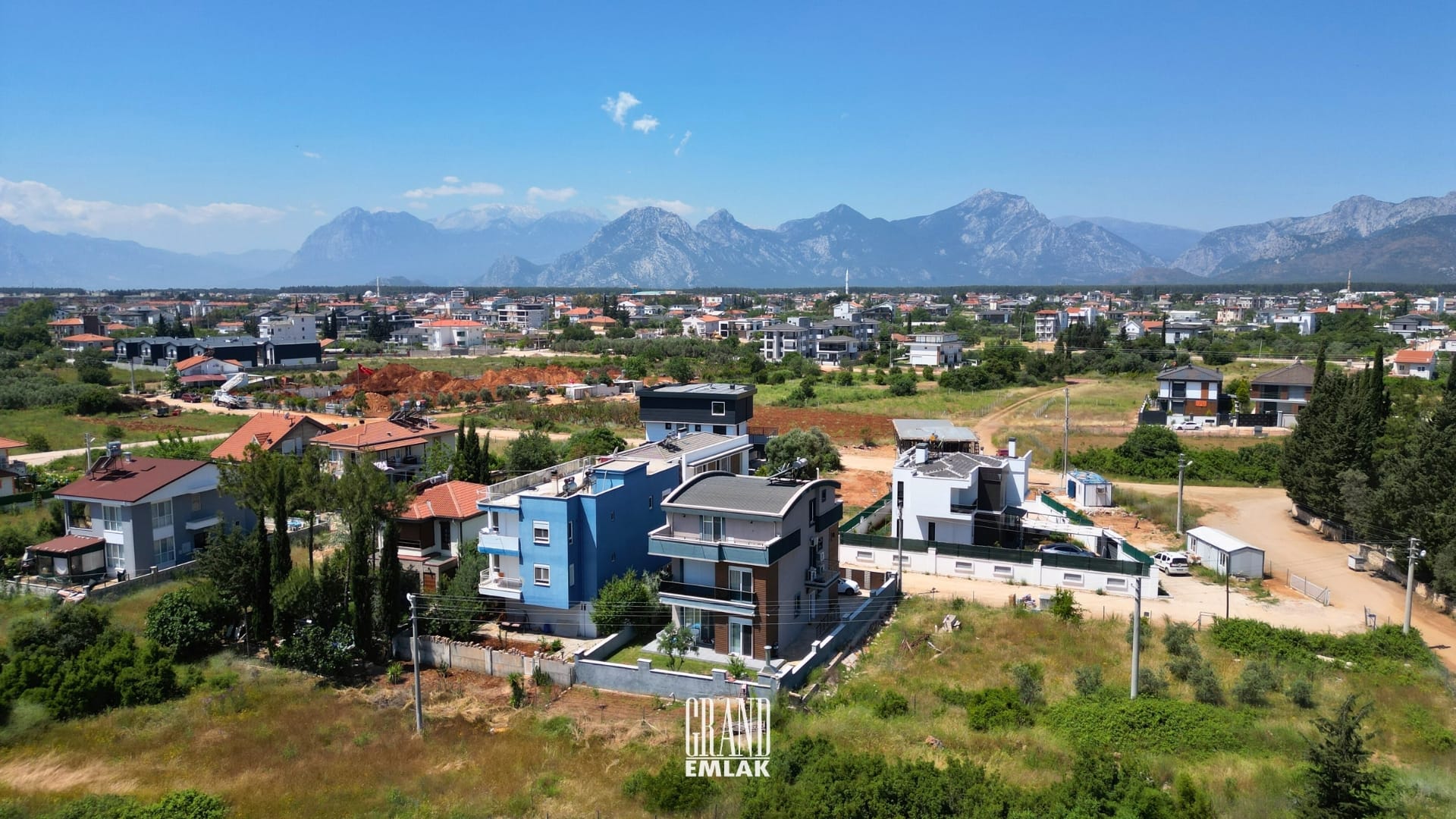 döişemealtı 6+1 müstakil villa logolu (2)