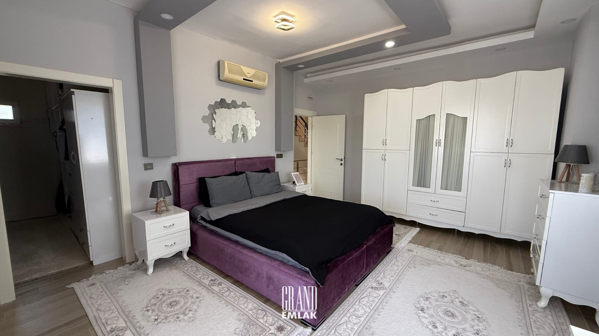 döişemealtı 6+1 müstakil villa logolu (34)