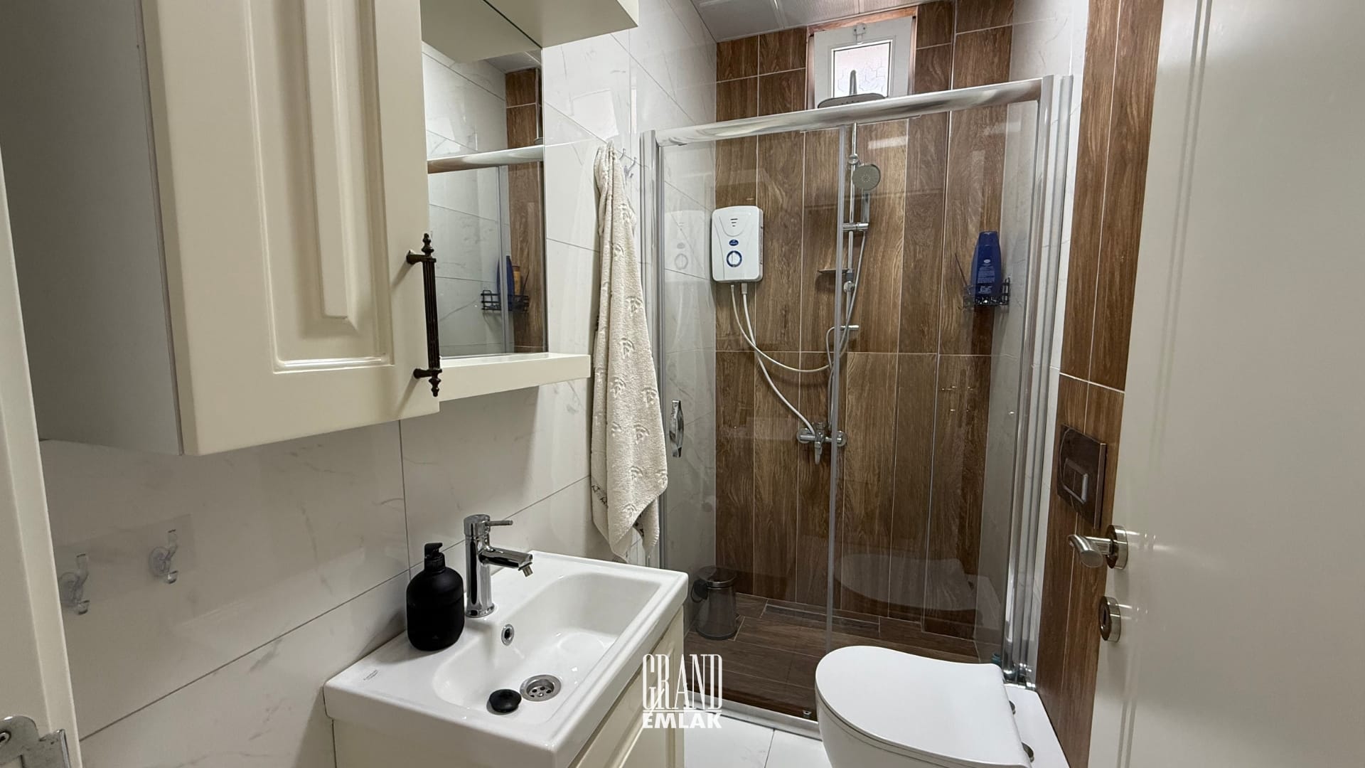 döişemealtı 6+1 müstakil villa logolu (43)