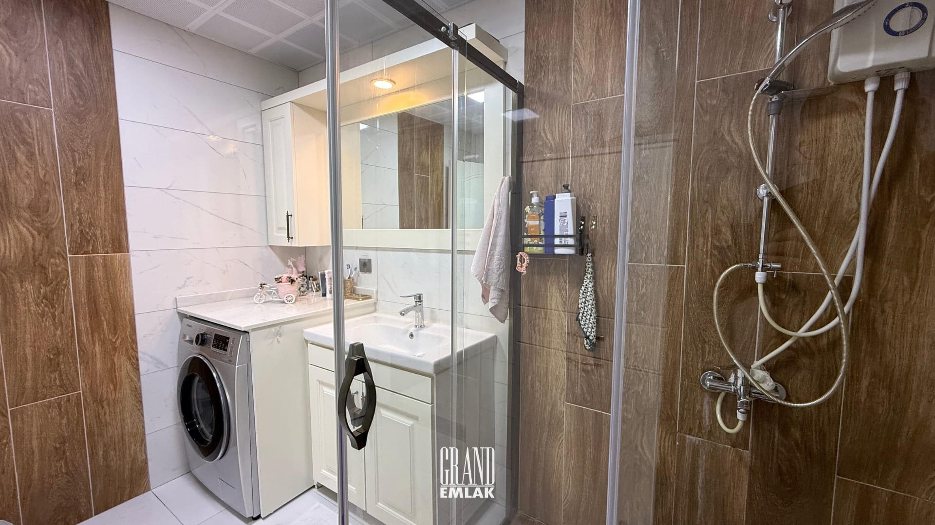 döişemealtı 6+1 müstakil villa logolu (46)