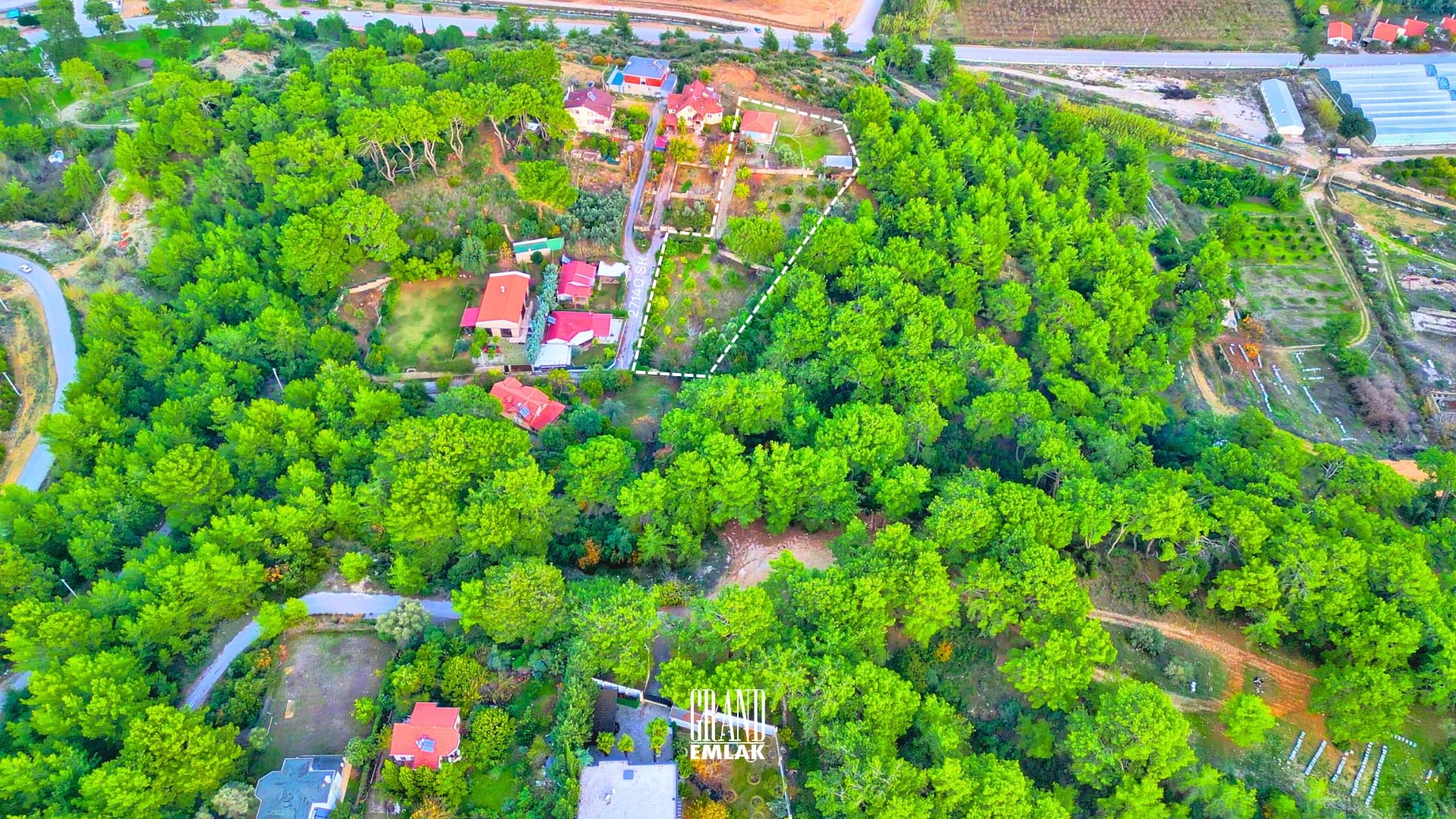 hacıaliler 3,7 dönüm arazi içinde konumlanmış villa (6)