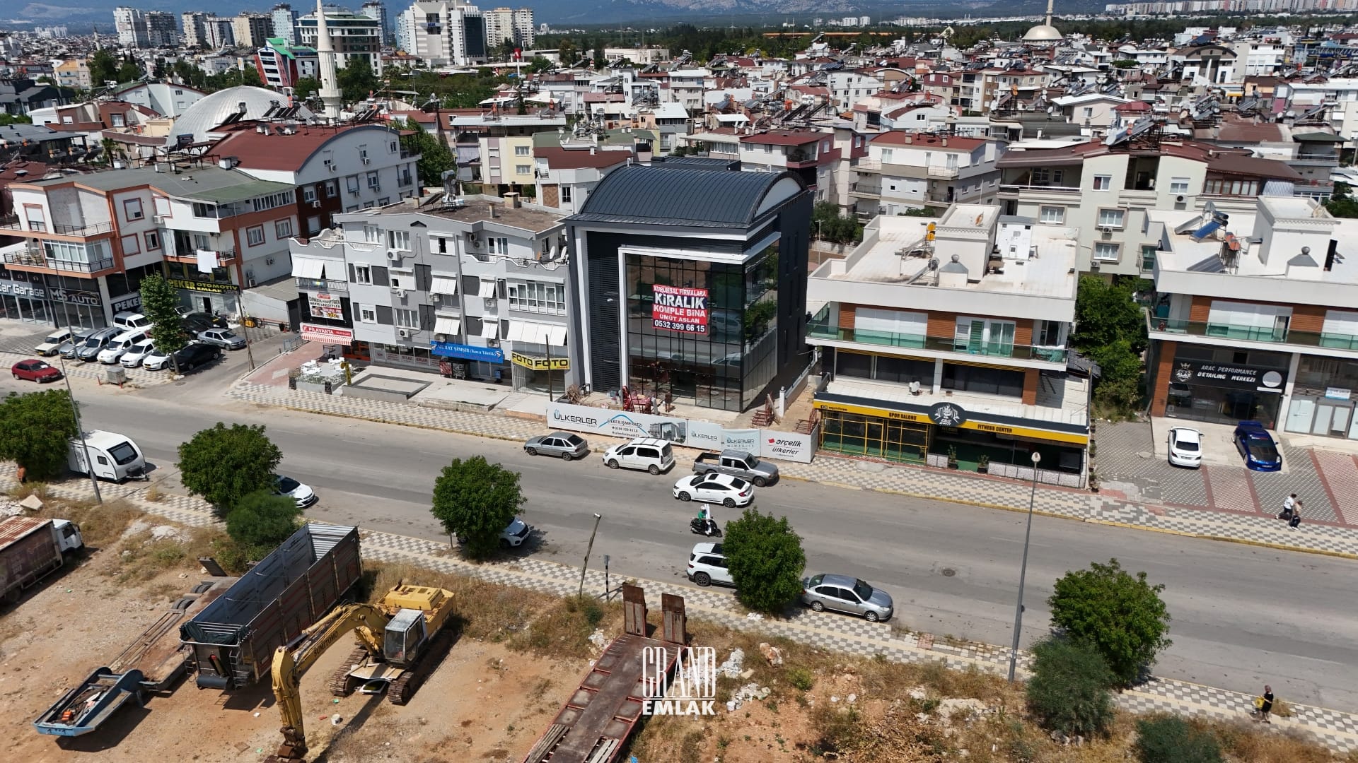 kiralık komple bina dükkan logolu (9)