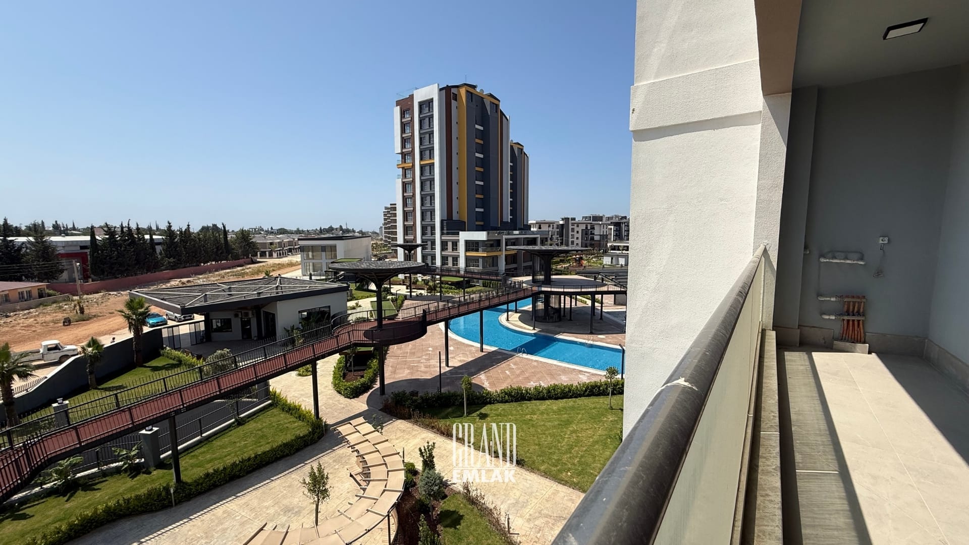 Aksu Altıntaş’ta Antoryum Sitesinde Kiralık 2+1 Daire (30)