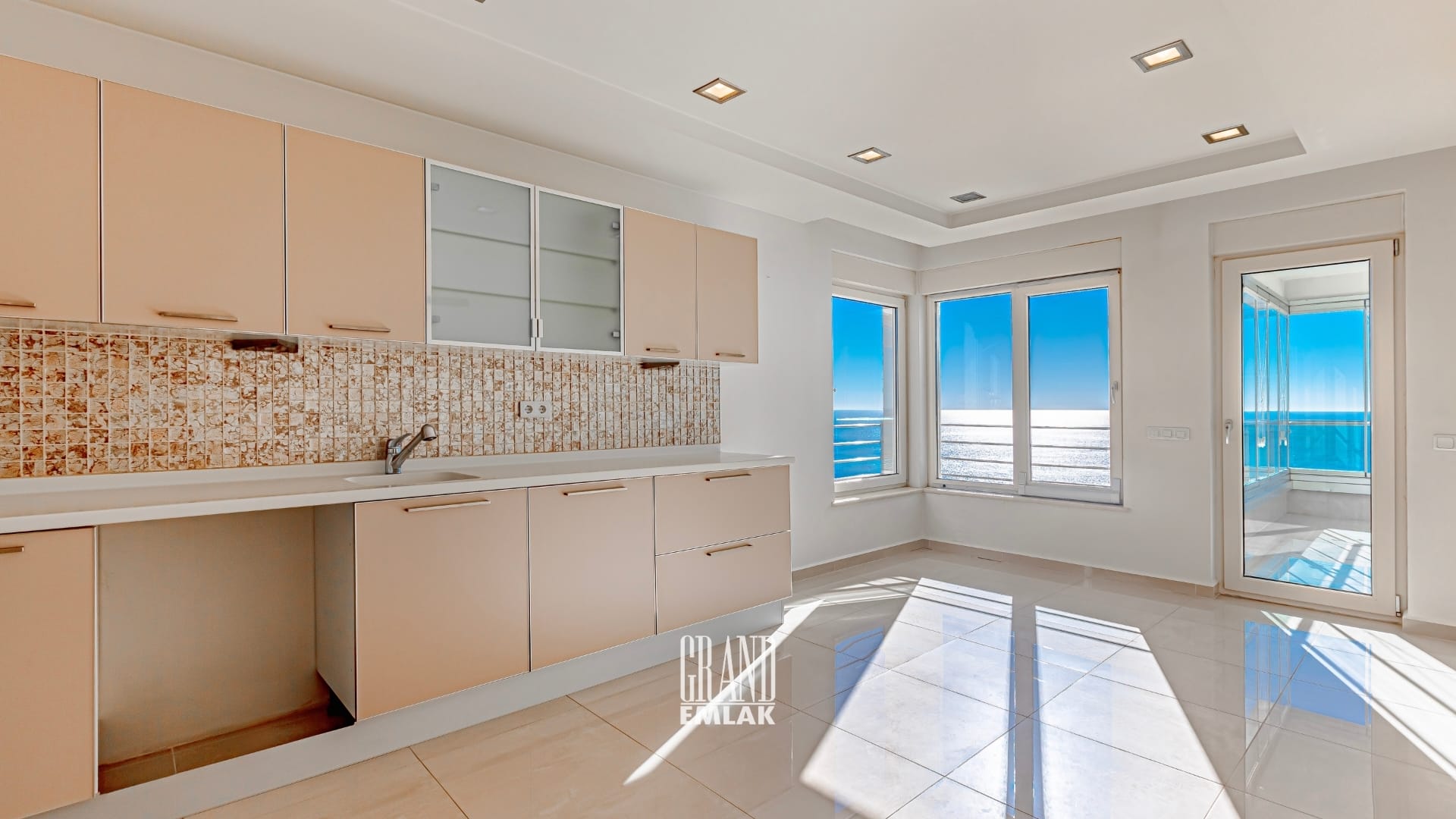 YALIYAR SİTESİ 10. KAT (27)