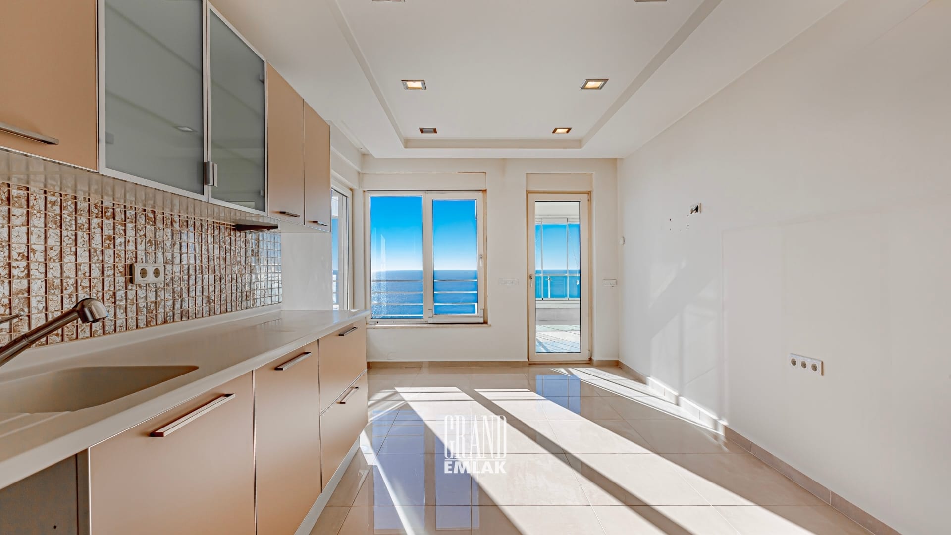 YALIYAR SİTESİ 10. KAT (30)