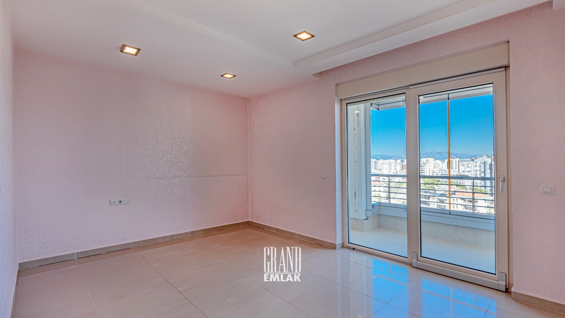 YALIYAR SİTESİ 10. KAT (34)