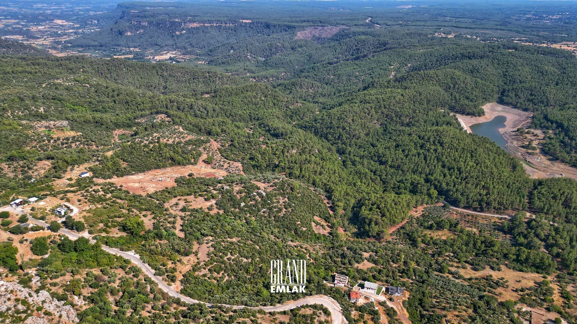 Antalya Döşemealtı Ekşili Göleti Yakını, Orman İçinde Yatırımlık Manzaralı Satılık 12.584 m2 Arsalar (19)