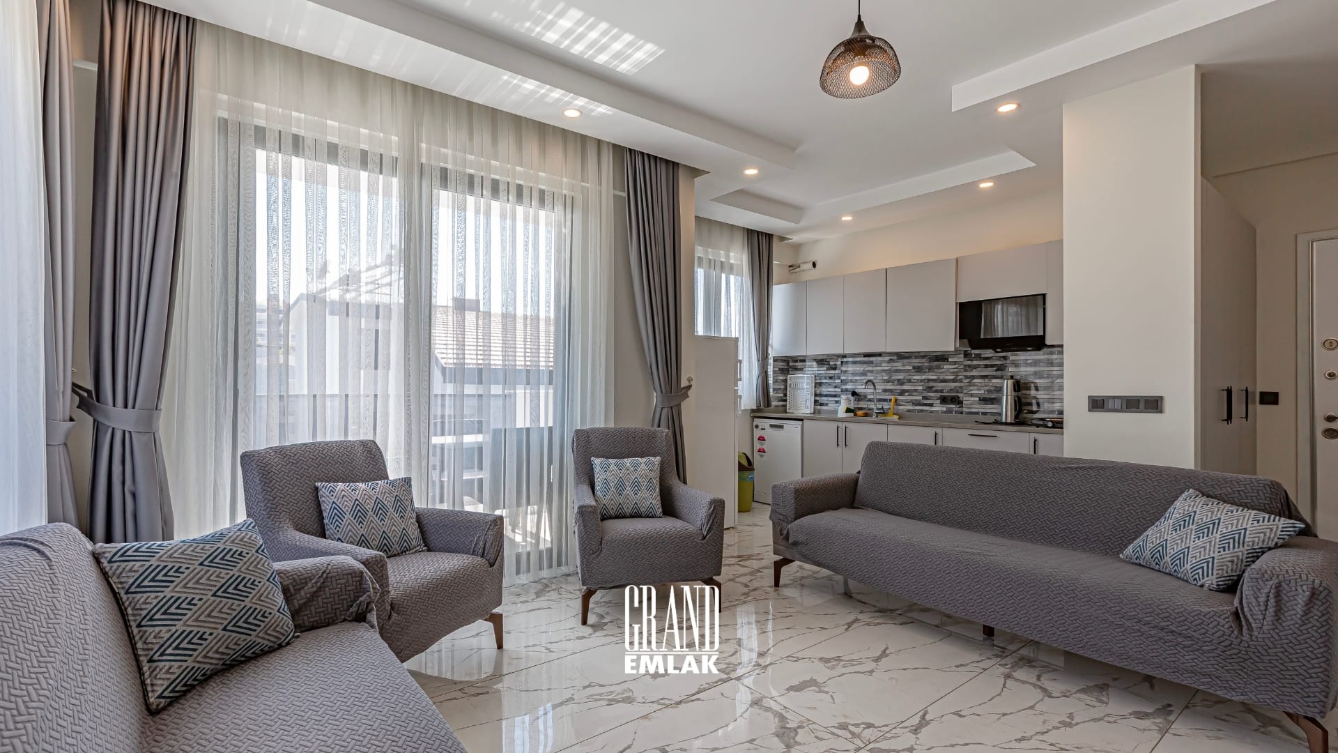 Manavgat’ta Denize Yakın Lojman Olabilecek Satılık 10 Odalı Butik Otel DRON logolu (39)