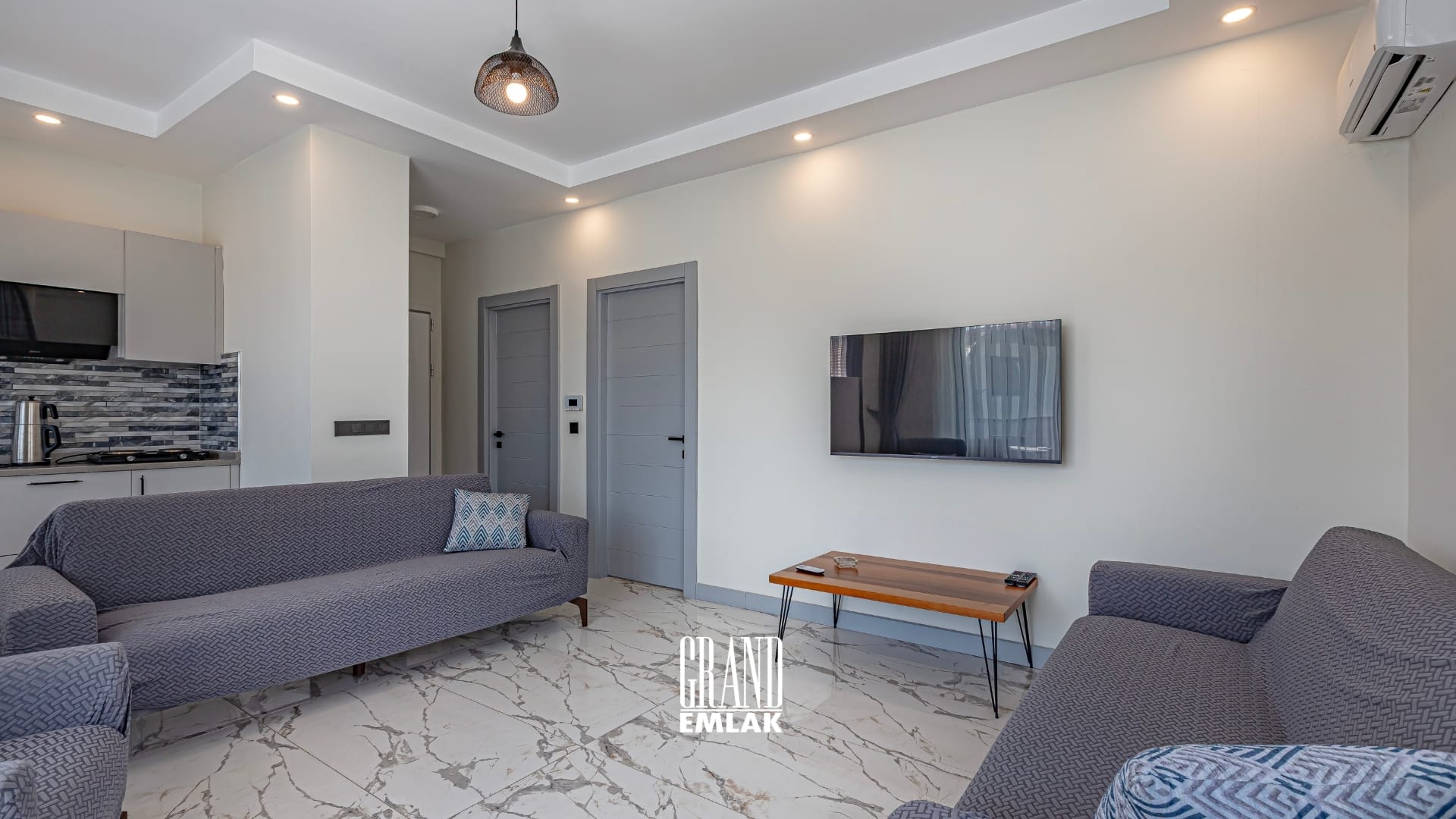 Manavgat’ta Denize Yakın Lojman Olabilecek Satılık 10 Odalı Butik Otel DRON logolu (40)