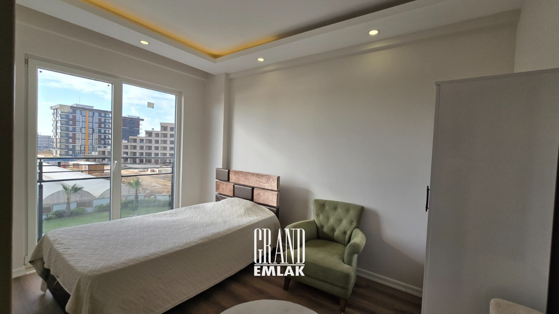 ALTINTAŞTA KAPALI OTOPARKLI SIFIR EŞYALI 1+1 KİRALIK DAİRE (15)