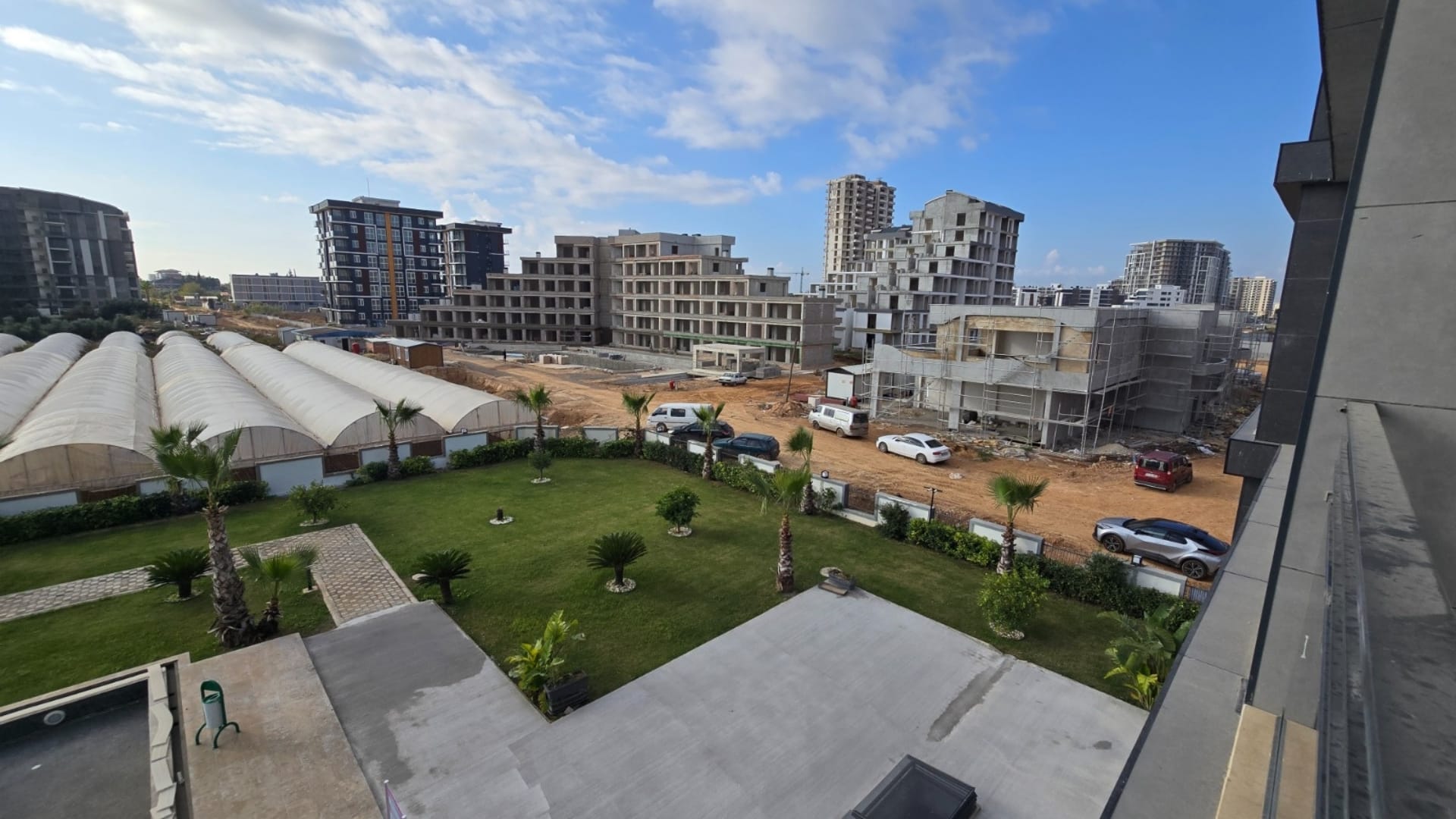 ALTINTAŞTA KAPALI OTOPARKLI SIFIR EŞYALI 1+1 KİRALIK DAİRE (17)