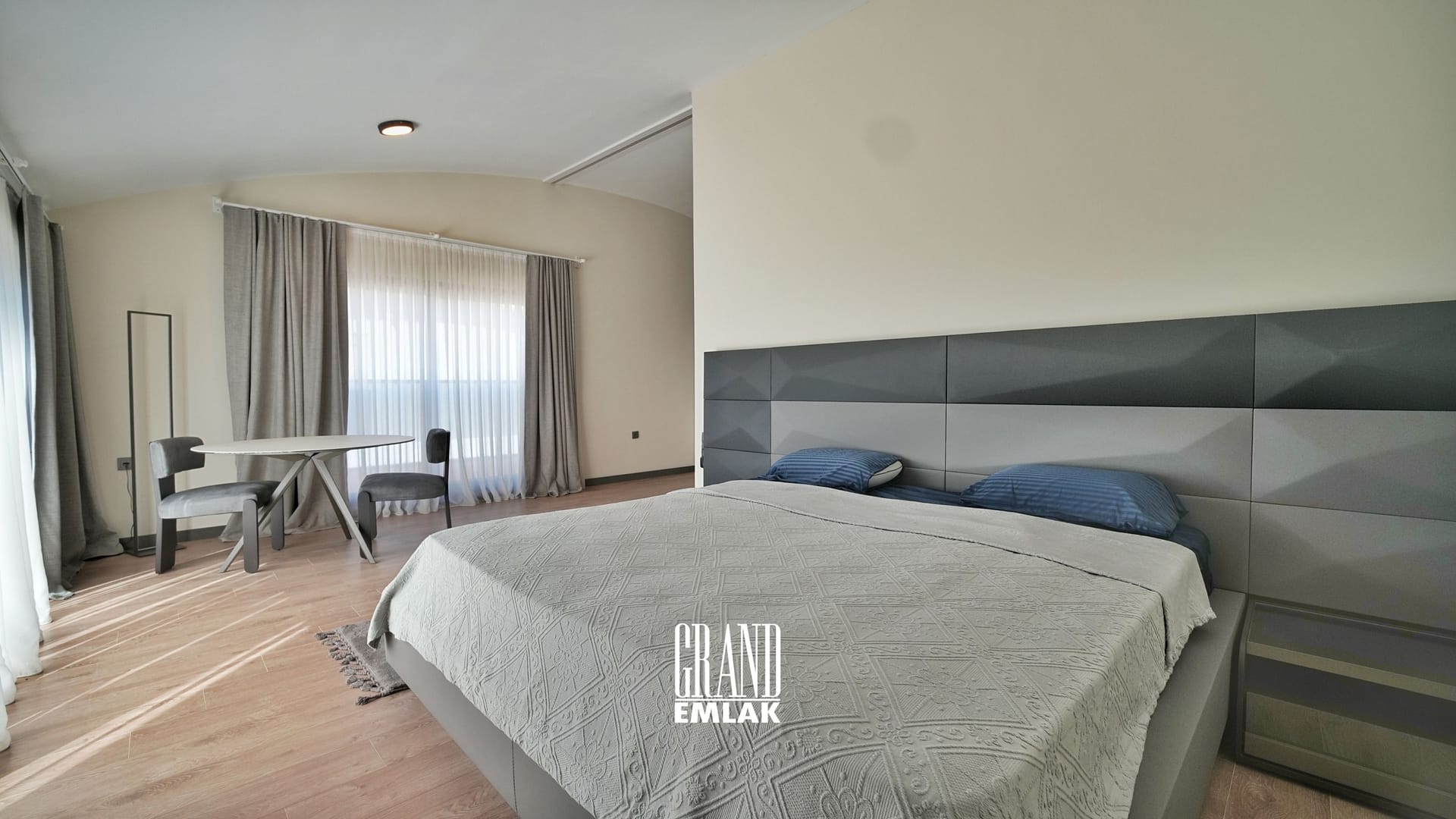 Allure – Lüks Site İçerisinde, Full Eşyalı, Donanımlı 4+1 Satılık Villa R1 (23)