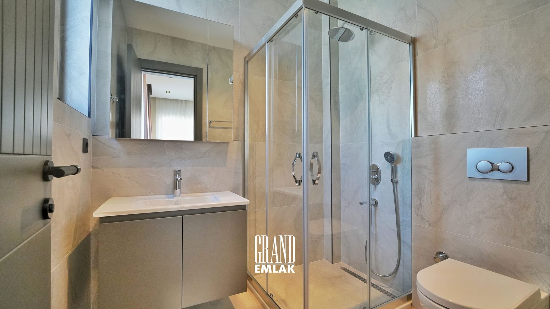 Allure – Lüks Site İçerisinde, Full Eşyalı, Donanımlı 4+1 Satılık Villa R1 (38)