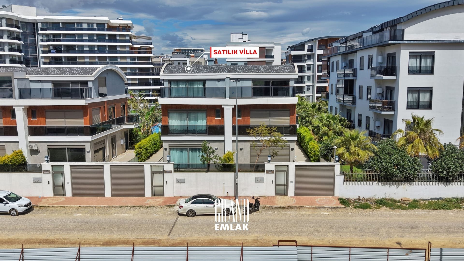 Allure – Lüks Site İçerisinde, Full Eşyalı, Donanımlı 4+1 Satılık Villa R1 (4)