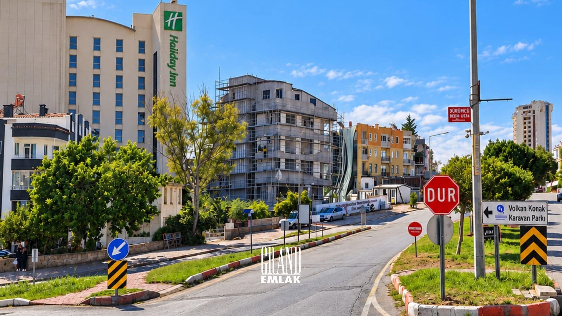 Antalya, Örnekköy’de Denize Yakın Satılık Sıfır 1+1 Daire (3)