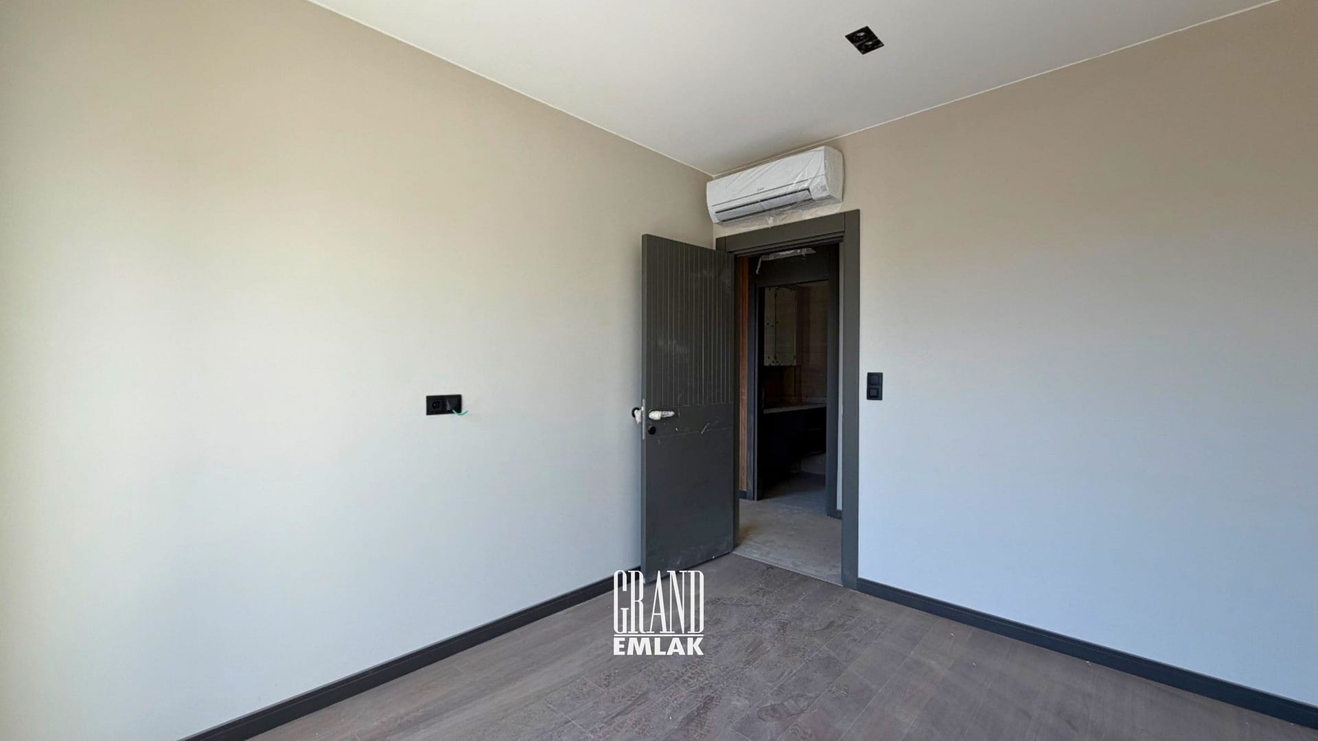 COOLEST 3+1 KAT 5 BALKONLU DAİRE (9)