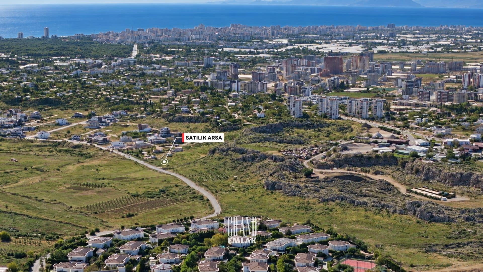 Muratpaşa Ermenek’te 516 m² Satılık Arsa (2)