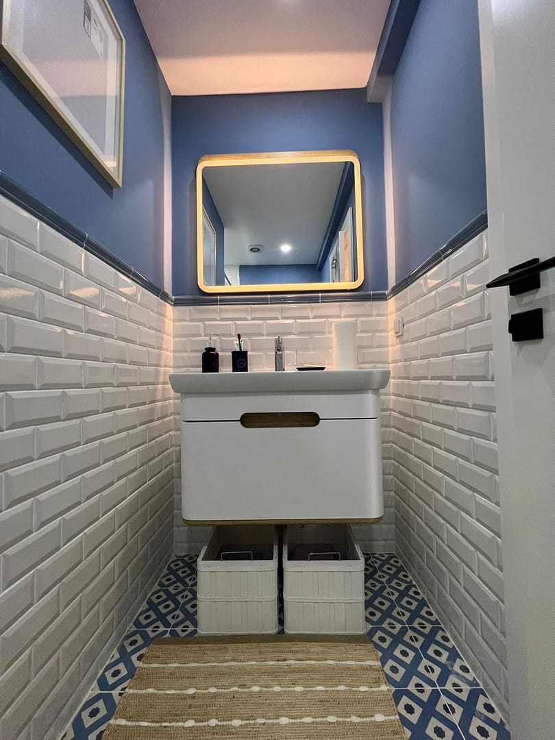 a7c3ccdf-da78-4921-a402-13df27b010eb