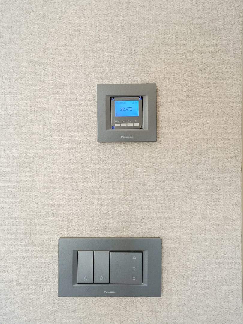 1 (31)