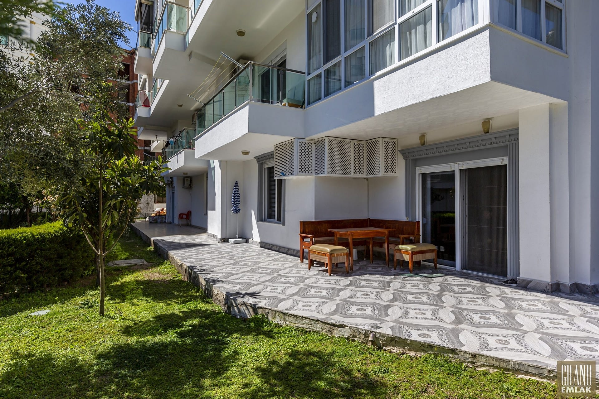 Antalya Hurma’da Satılık 5+1 Bahçe Dubleks Daire Grand Emlak Real Estate